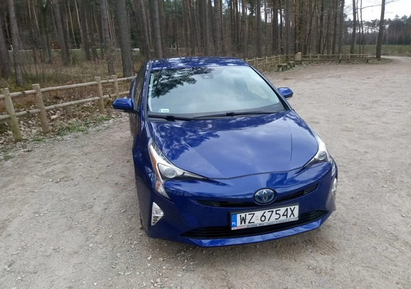 Toyota Prius cena 53500 przebieg: 263500, rok produkcji 2016 z Skierniewice małe 232